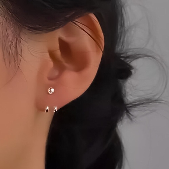 ⚜️[𝟯/$𝟭𝟴]⚜️NEW 925 Silver Ball Jacket Earrings - Picture 3 of 7